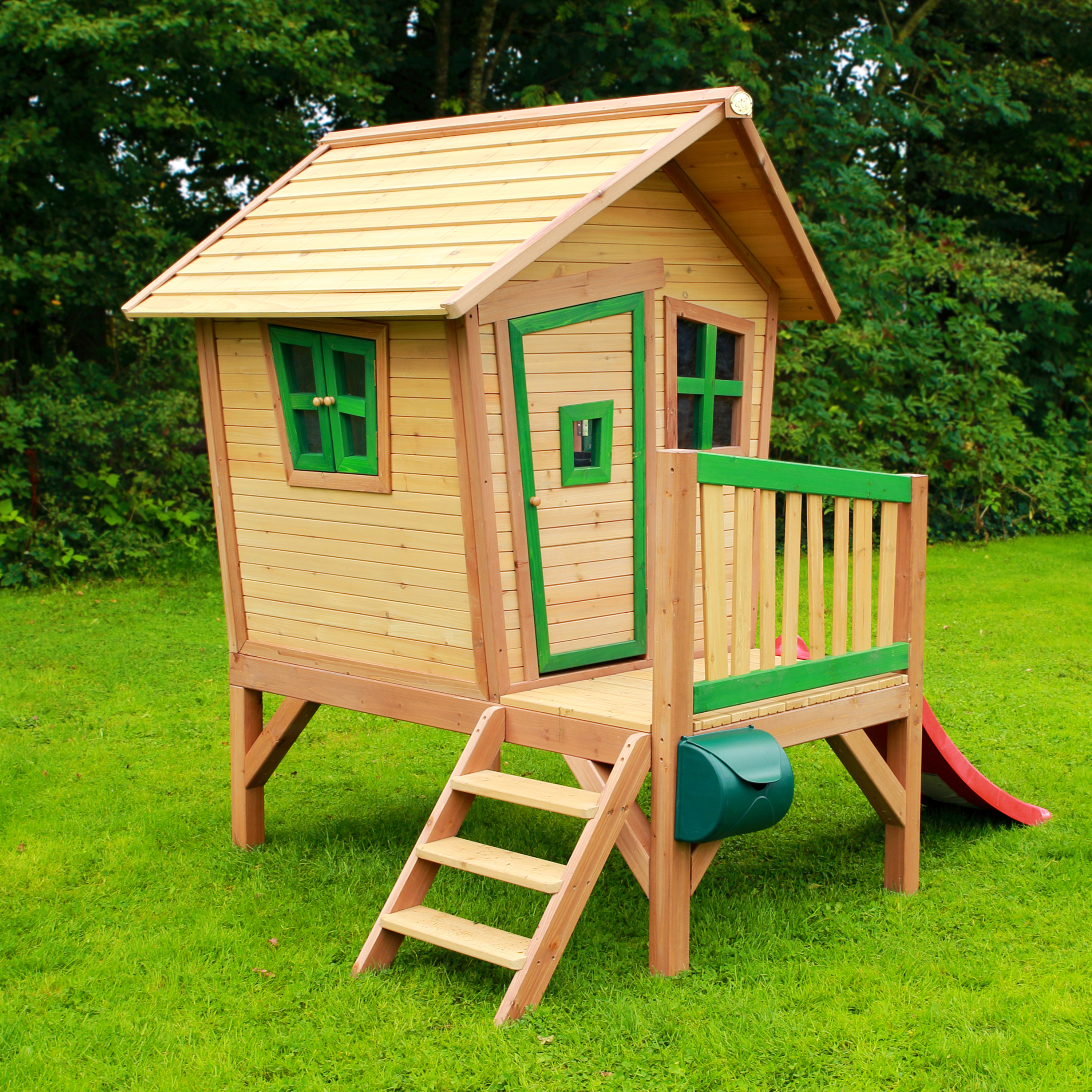 AXI Robin Playhouse Brown/Green - Red Slide