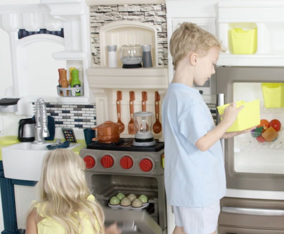 Thumbnail Step2 Elegant Edge Kinderspeelkeuken - Grote luxe speelkeuken van kunststof