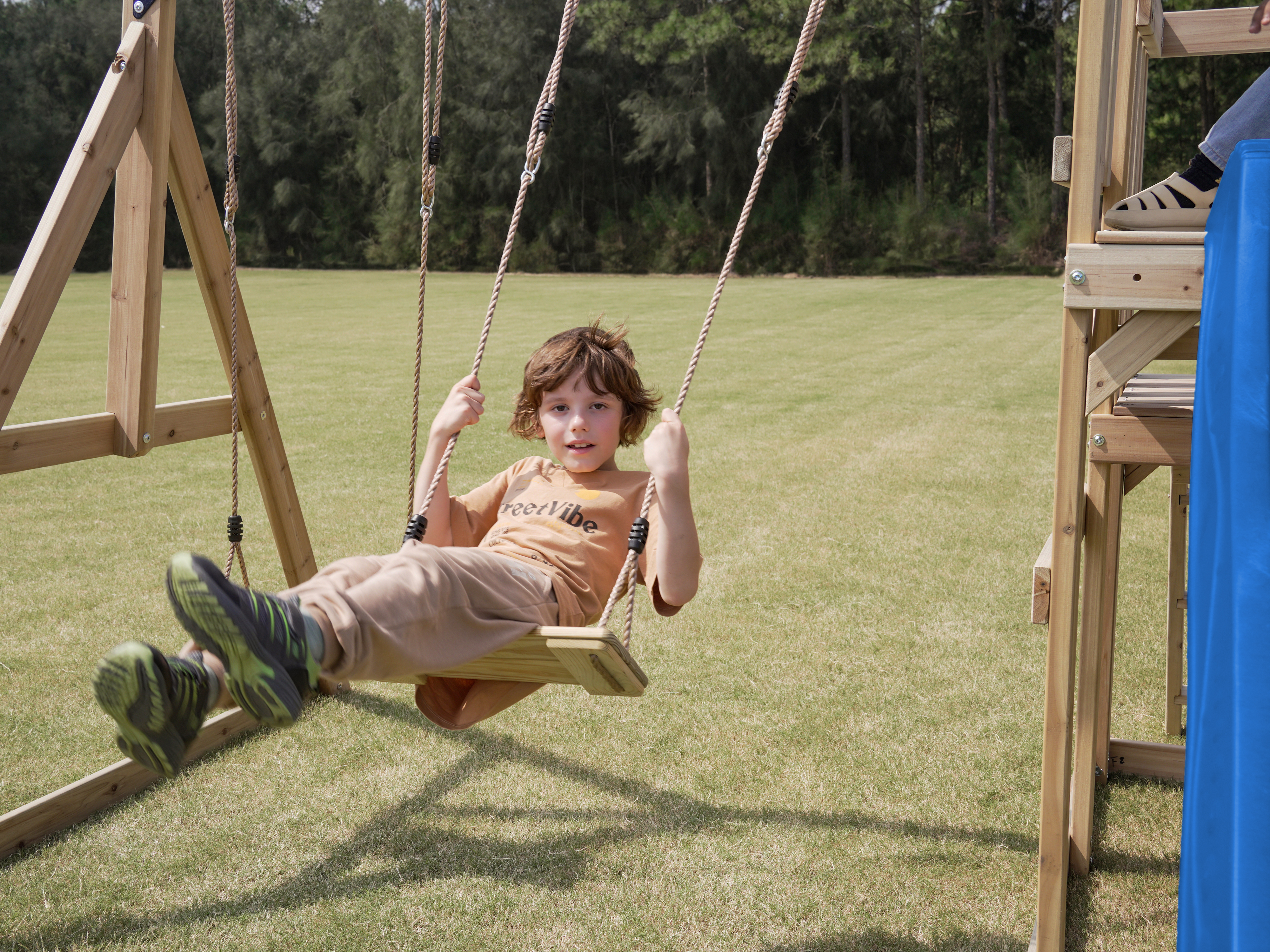 AXI Mette Climbing Frame with Double Swing Set and Picnic Table - Pastel Pink Slide