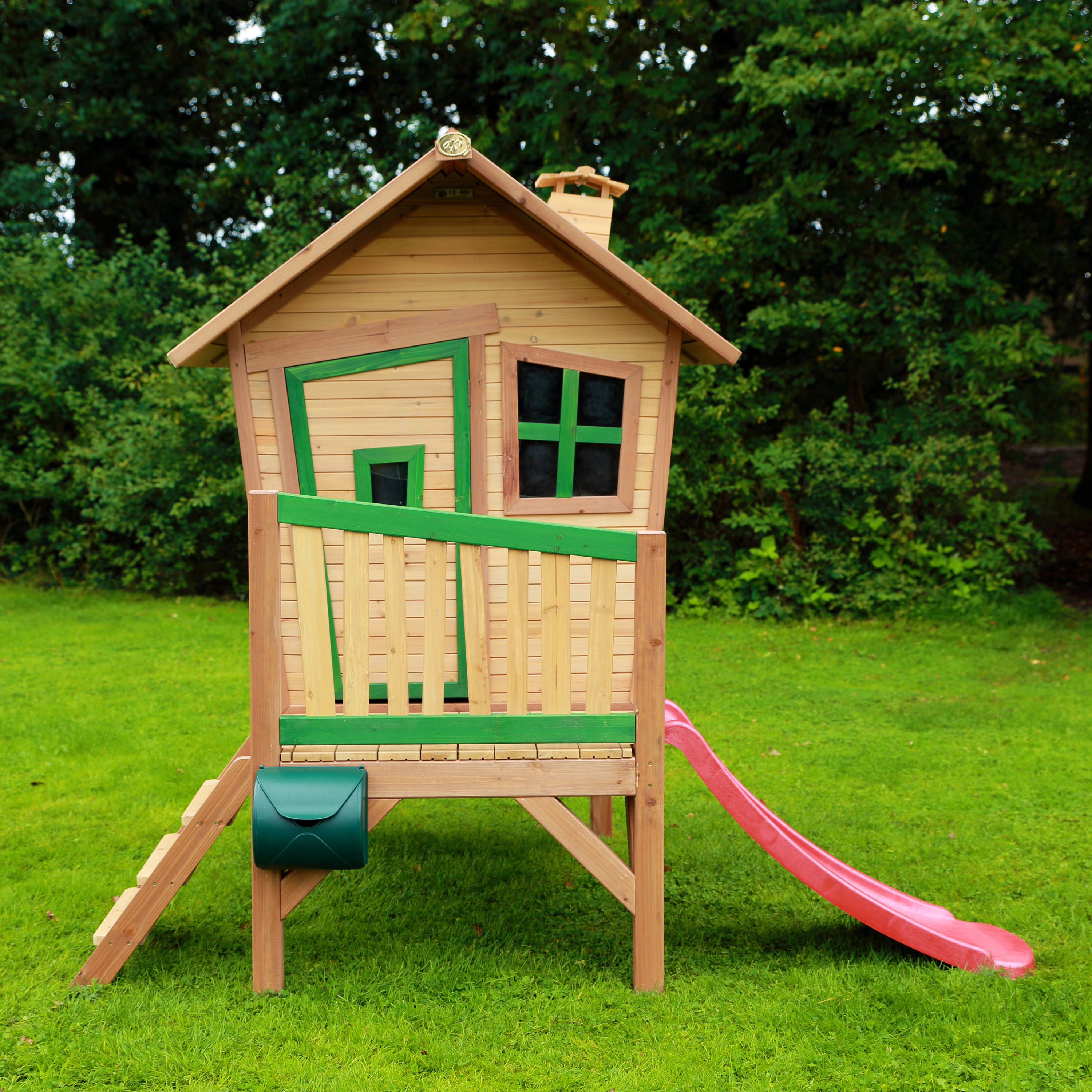 AXI Robin Playhouse Brown/Green - Red Slide