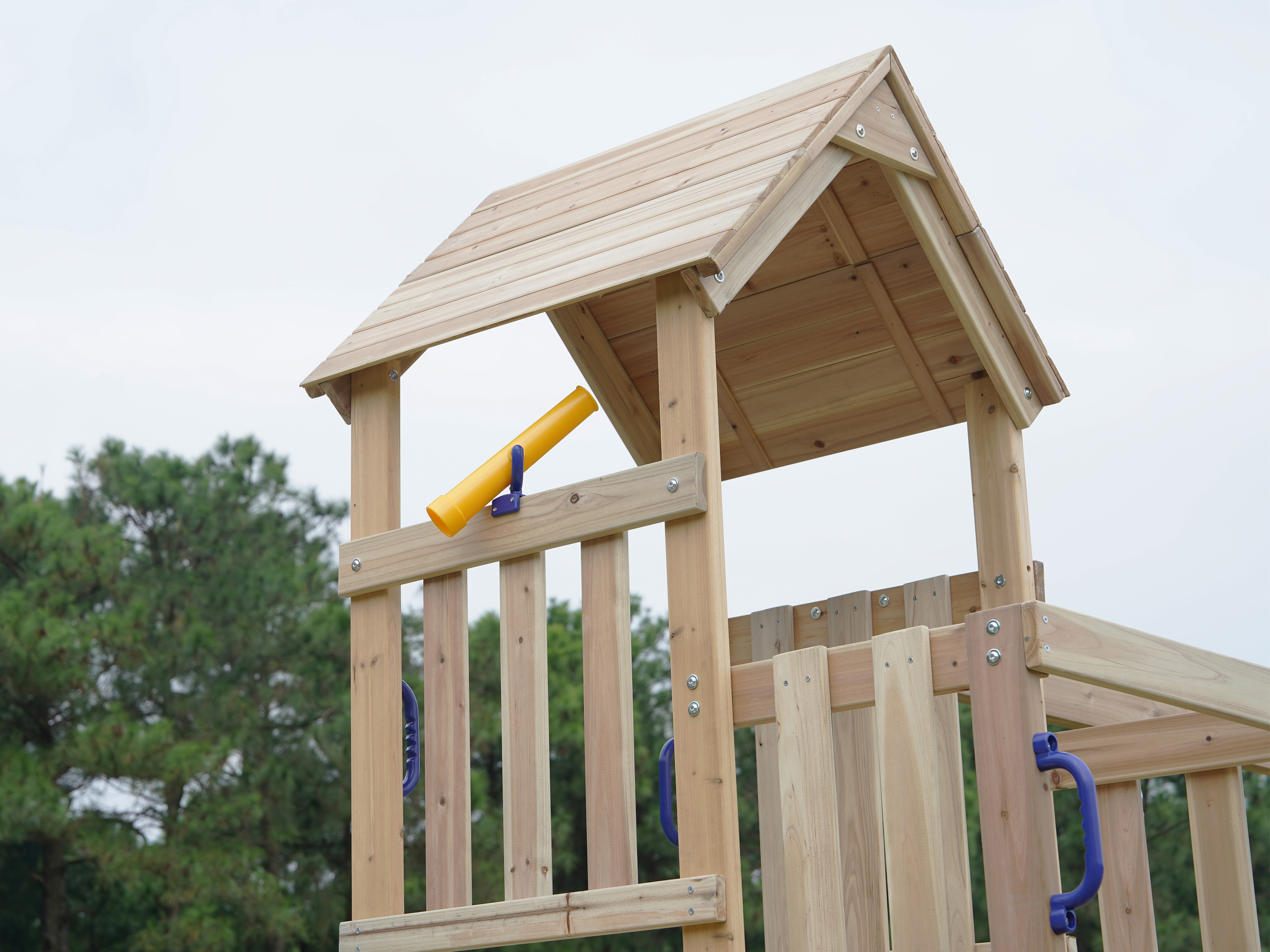 AXI Mette Climbing Frame with Double Swing Set and Picnic Table - Green Slide