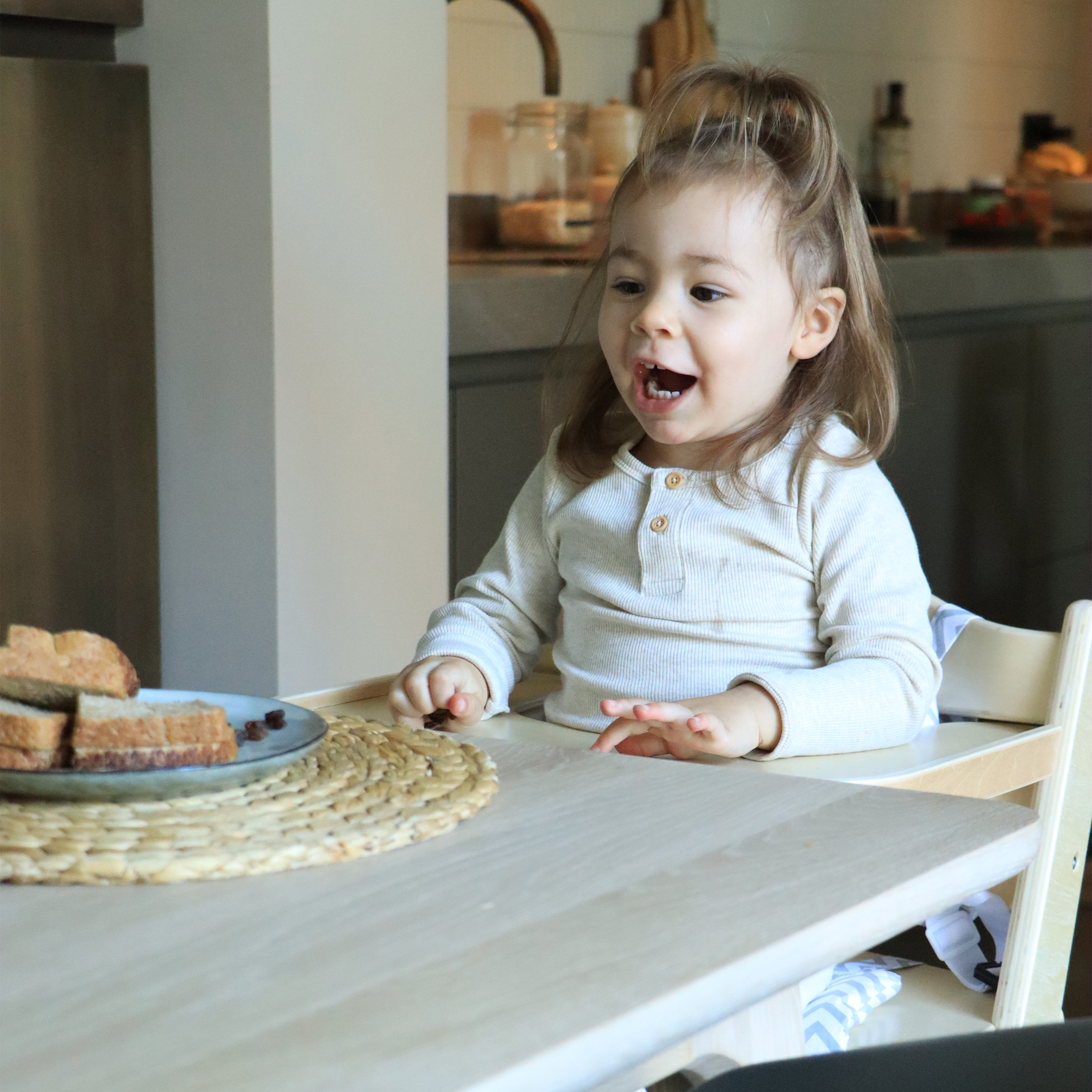 Sunny Fynn High Chair Natural
