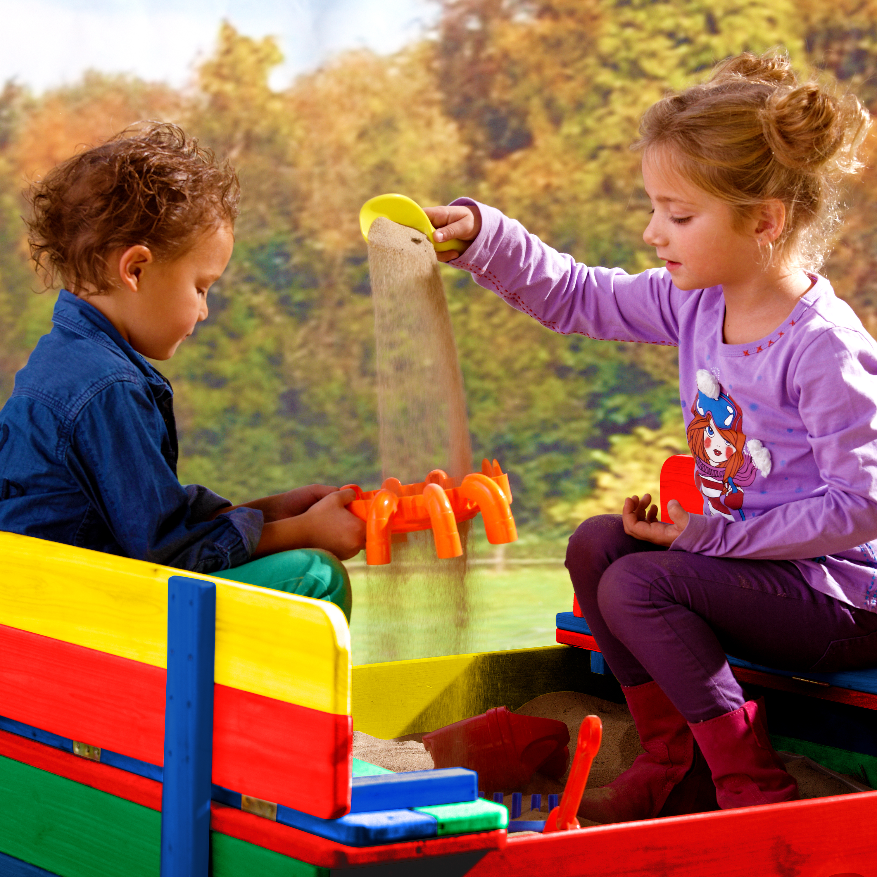 AXI Ella Sandbox - 100 x 95 cm - Rainbow