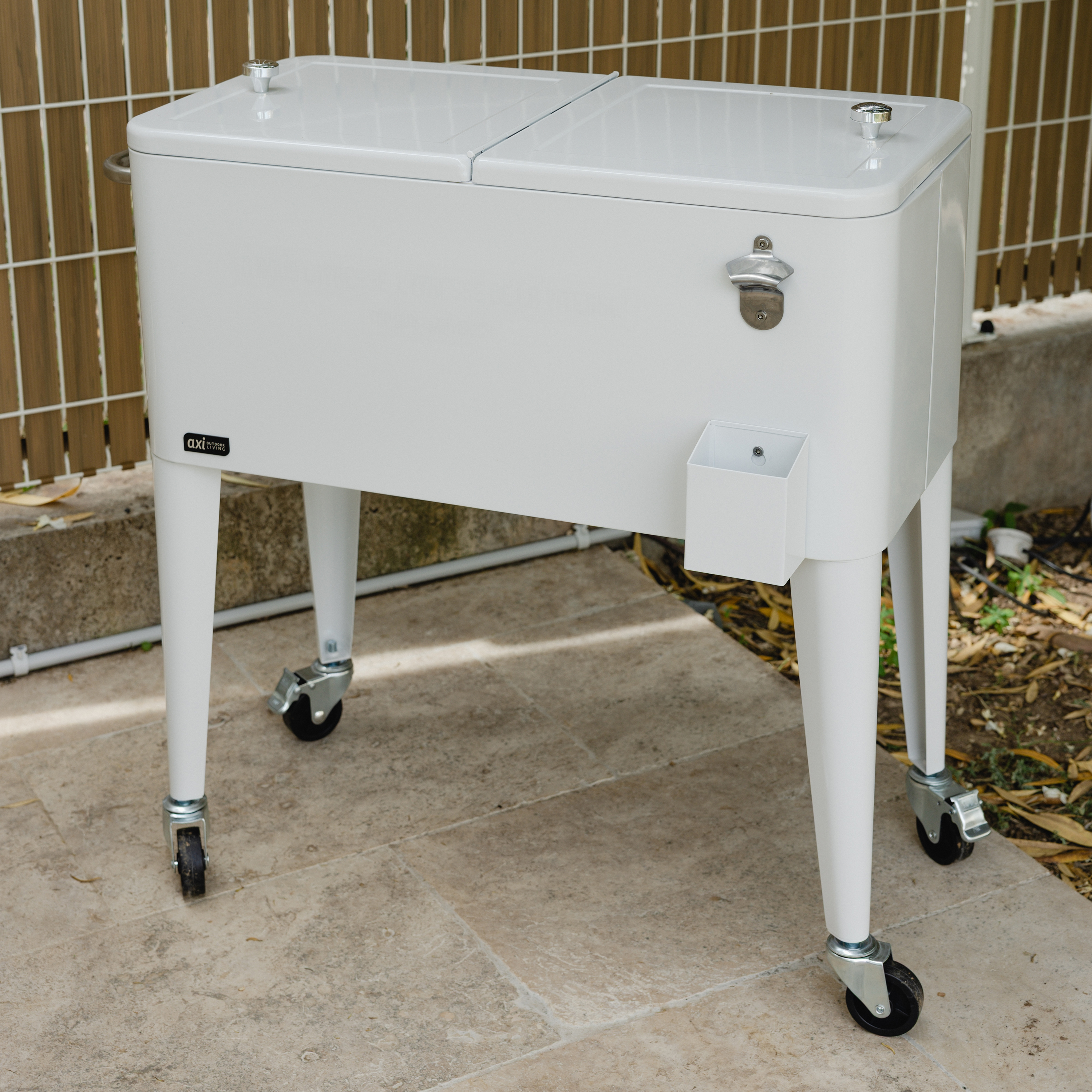 AXI Retro Cooler - White
