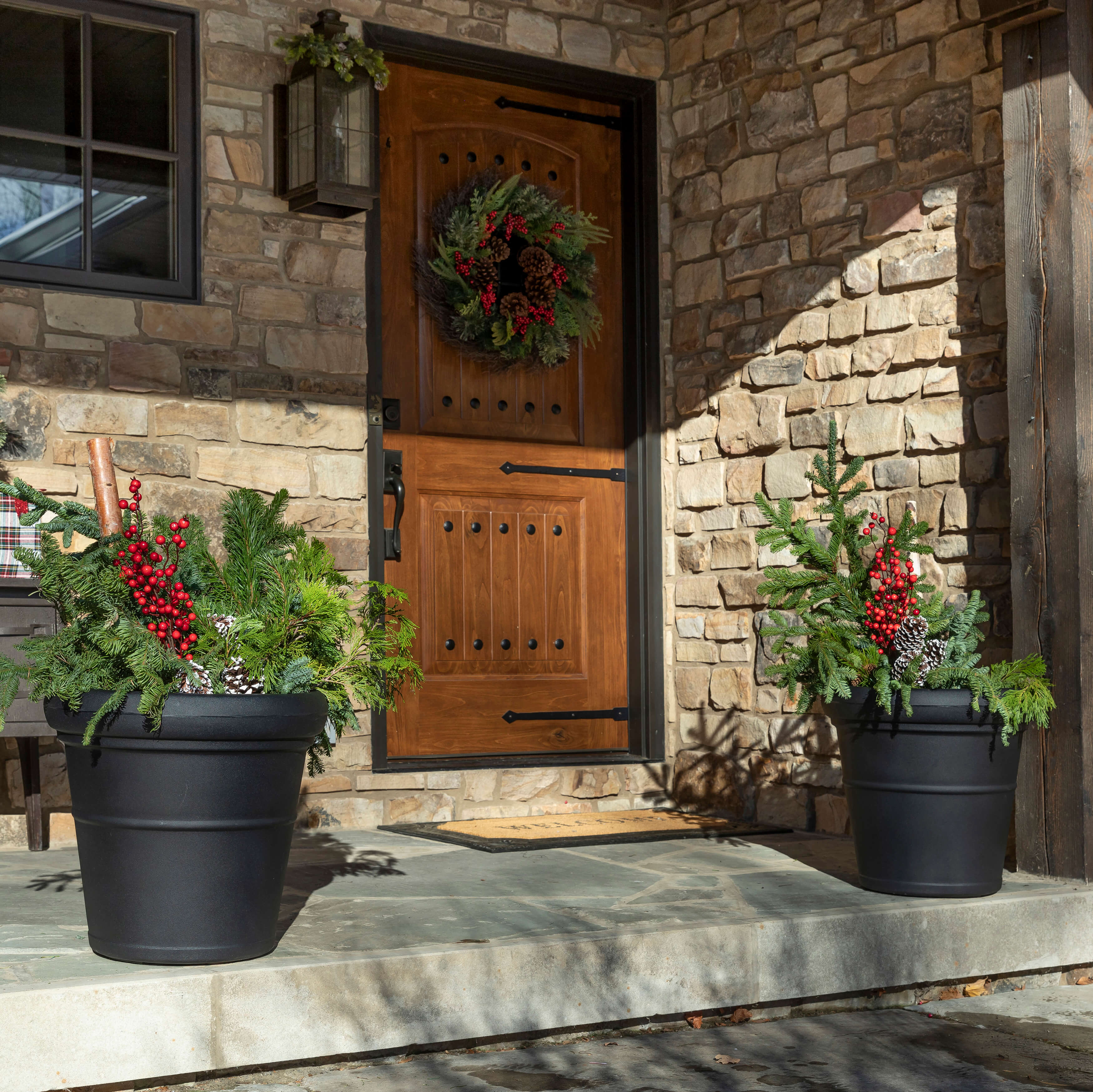 Step2 Claremont Flower Pot - Onyx Black