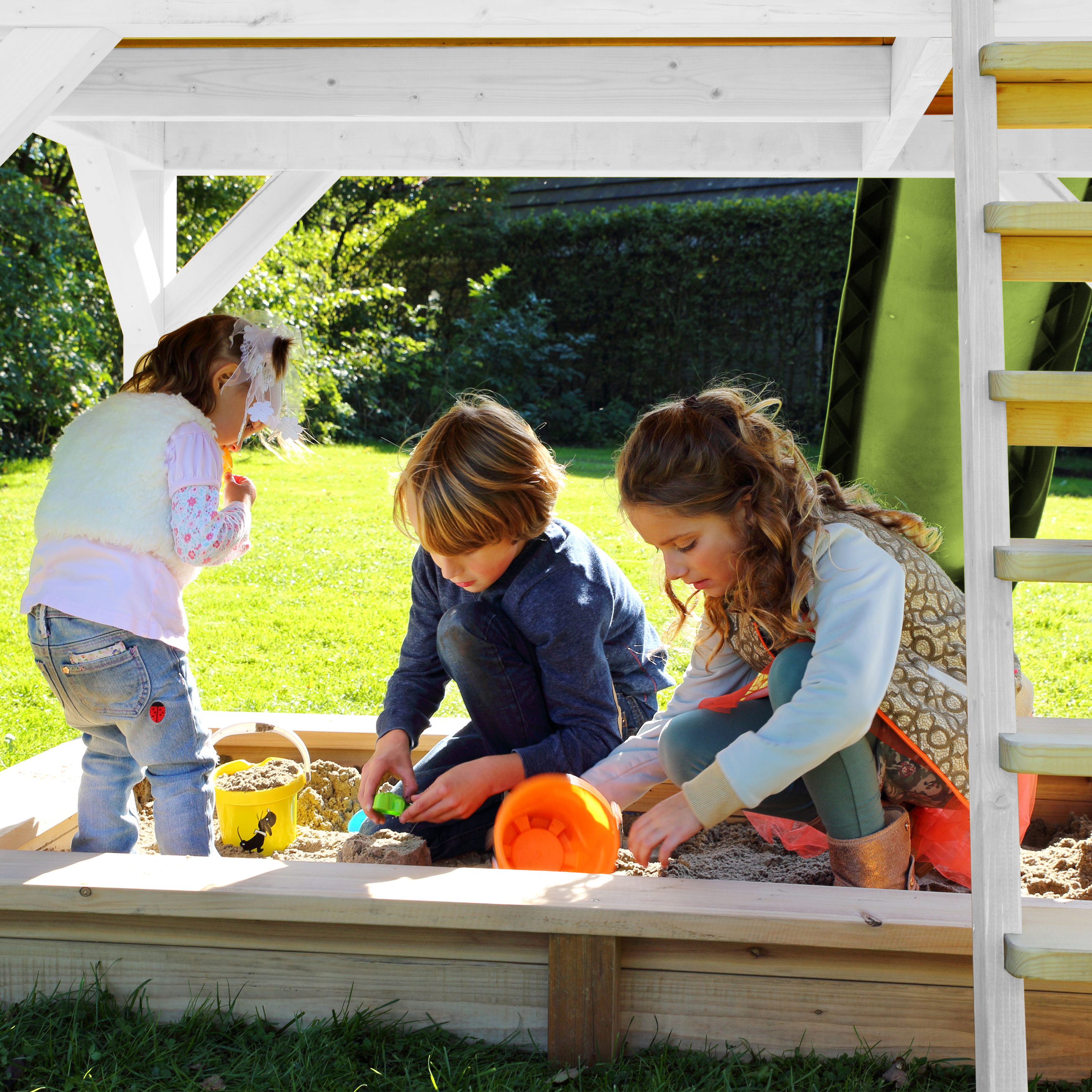 AXI Romy Playhouse Brown/White - Lime Green Slide