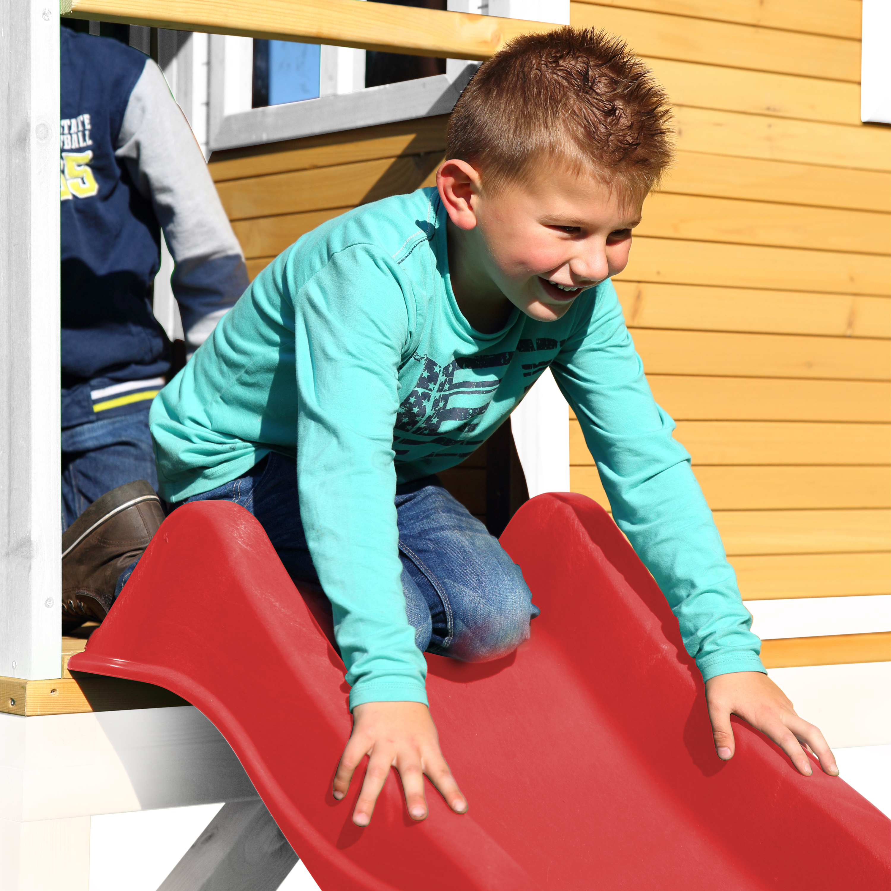 AXI Romy Playhouse Brown/White - Red Slide