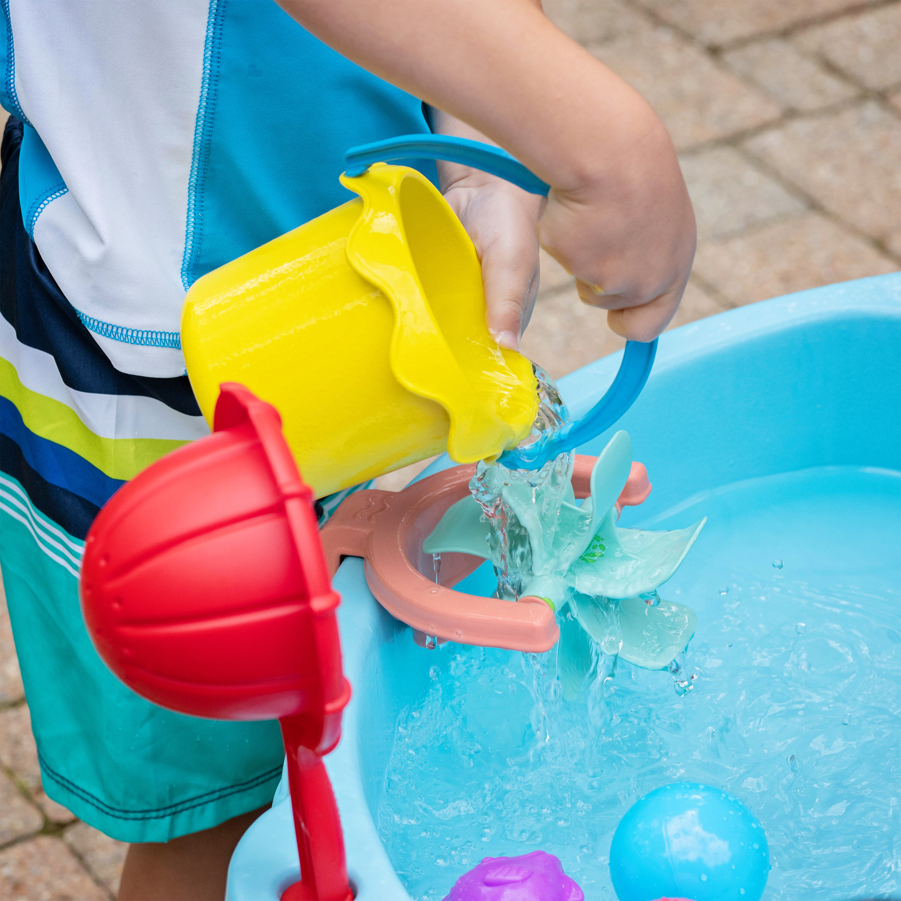 Step2 Double Spin & Showers Water Table
