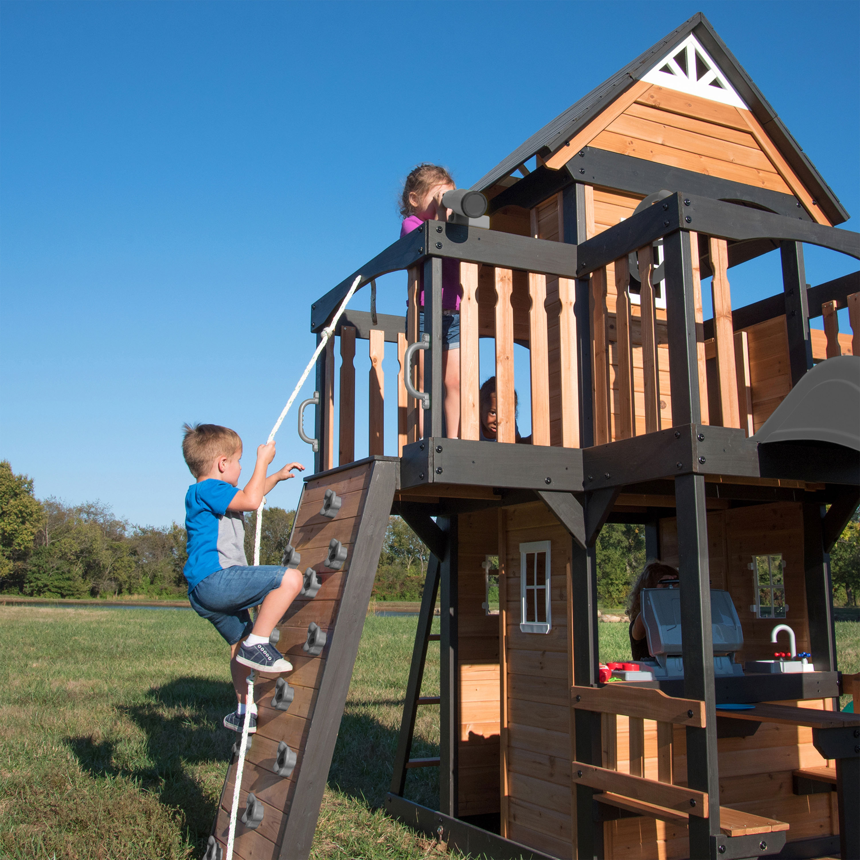 Backyard Discovery Canyon Creek Climbing Frame