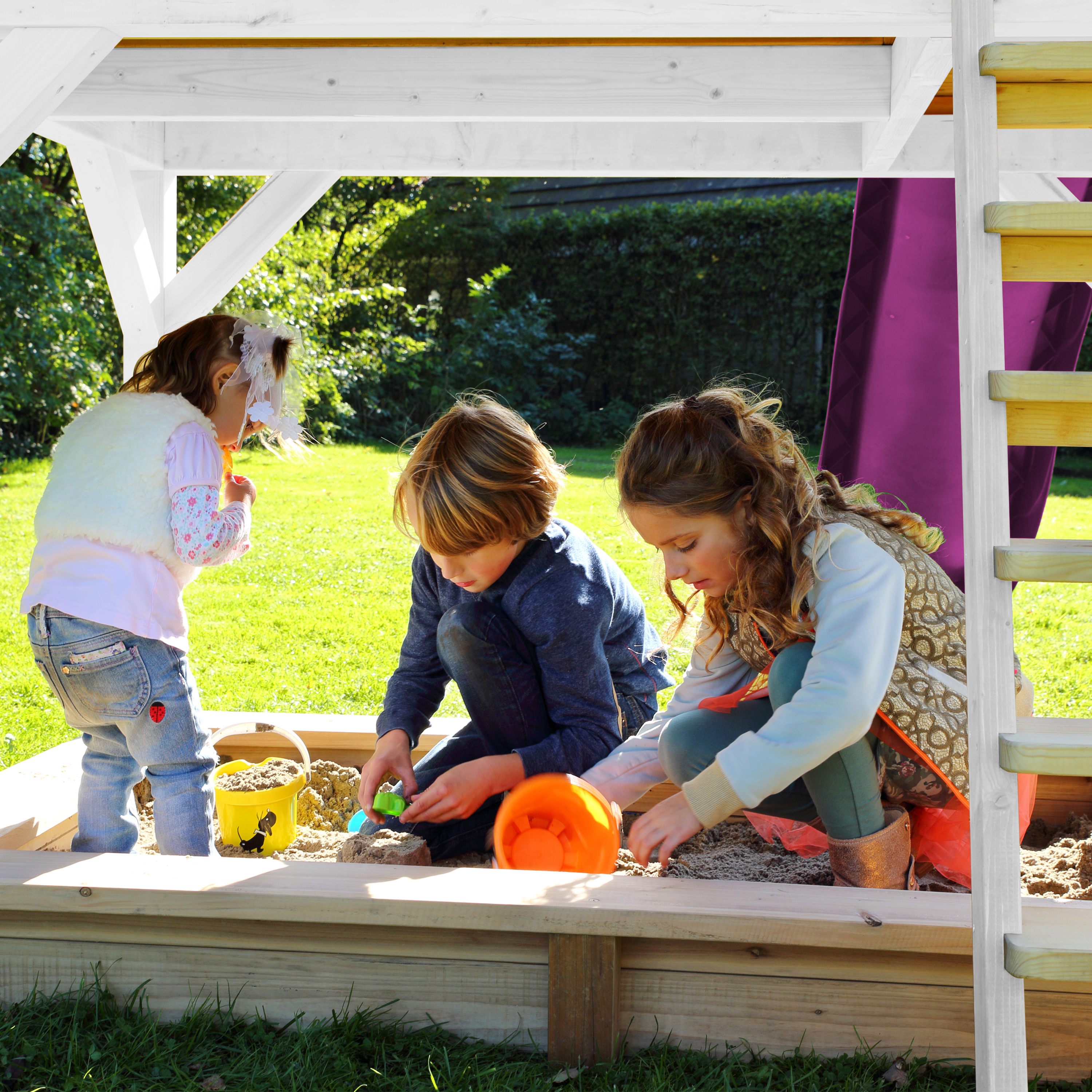 AXI Romy Playhouse Brown/White - Purple Slide