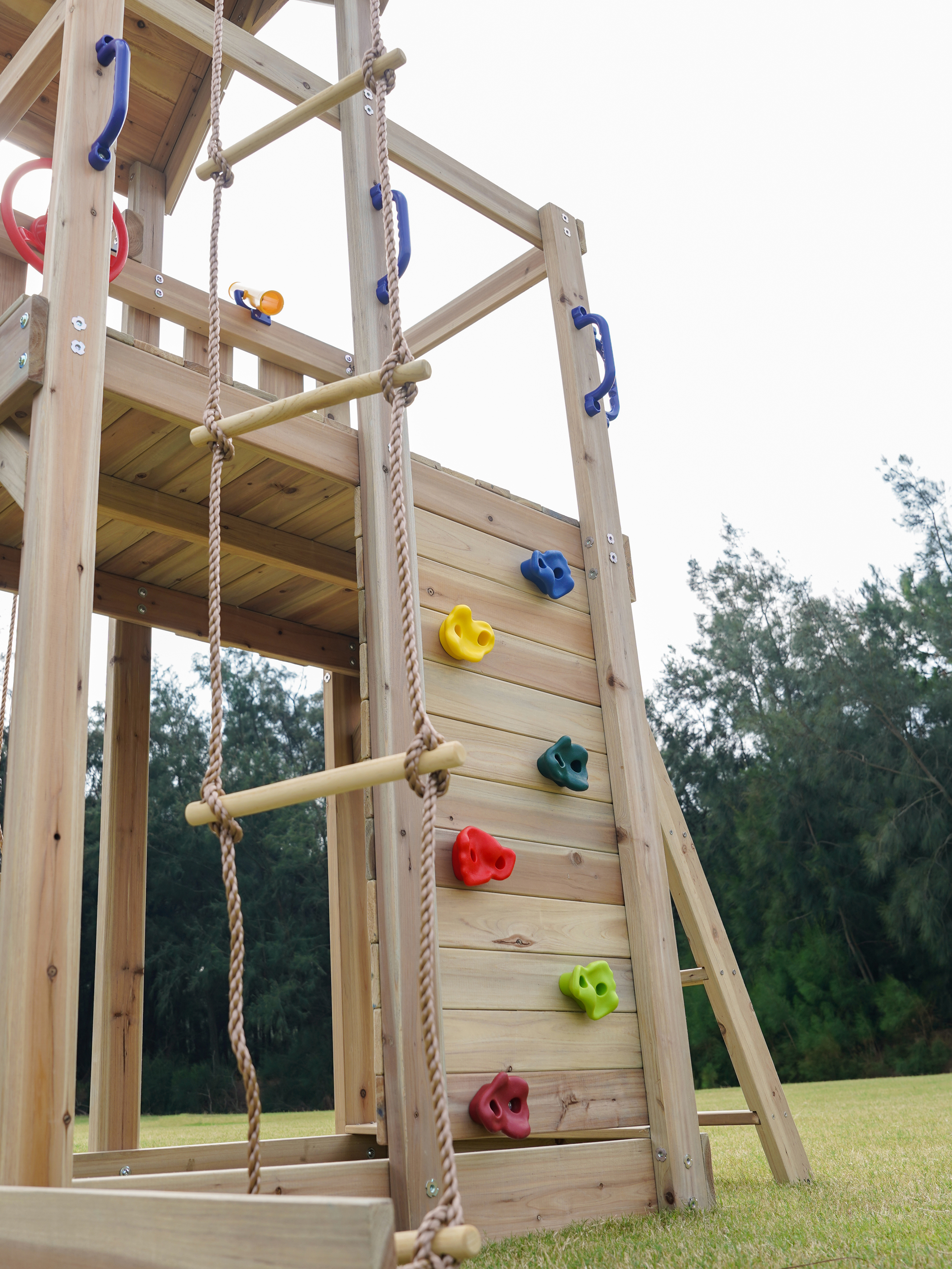 AXI Moos Climbing Frame with Double Swing Set - Lime Green Slide