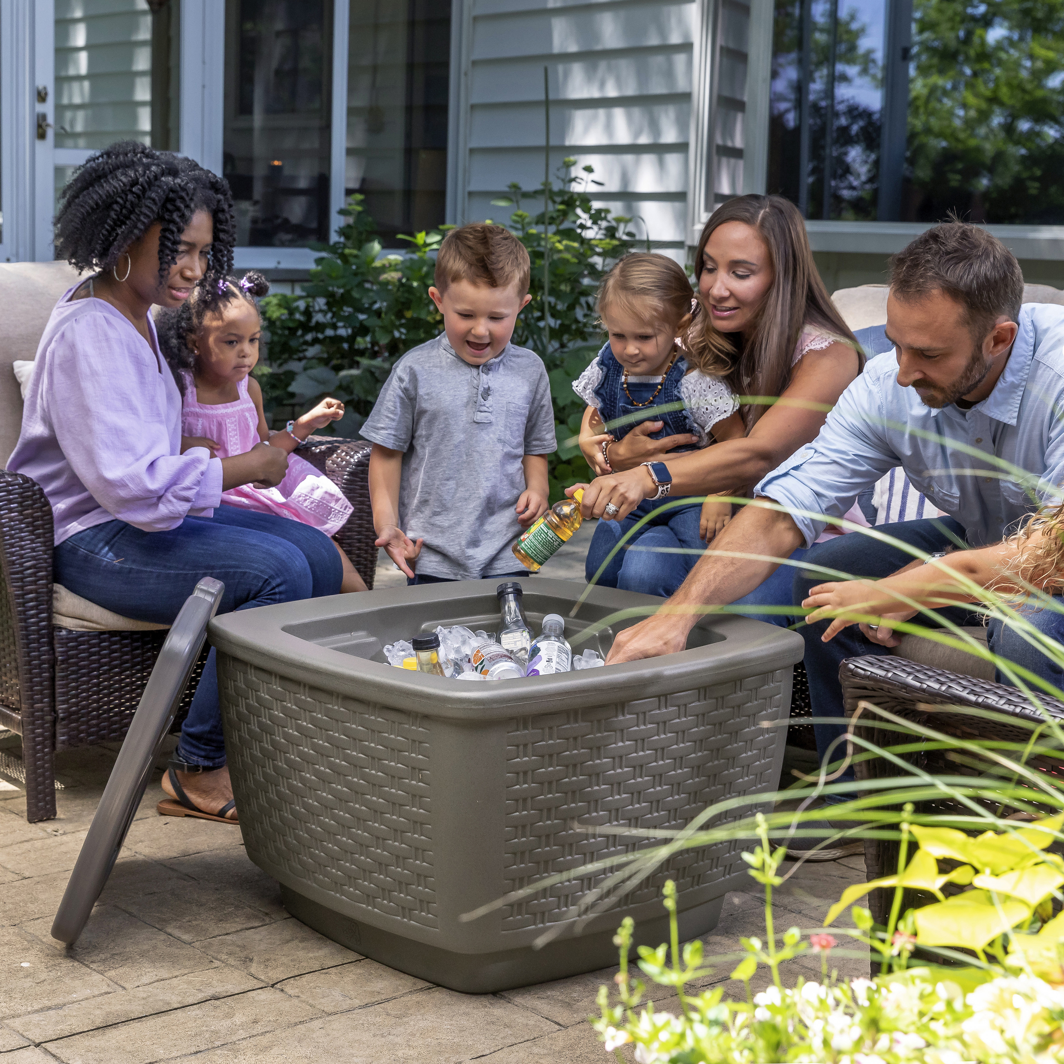Step2 Just Chillin Patio Table & Ice Bin