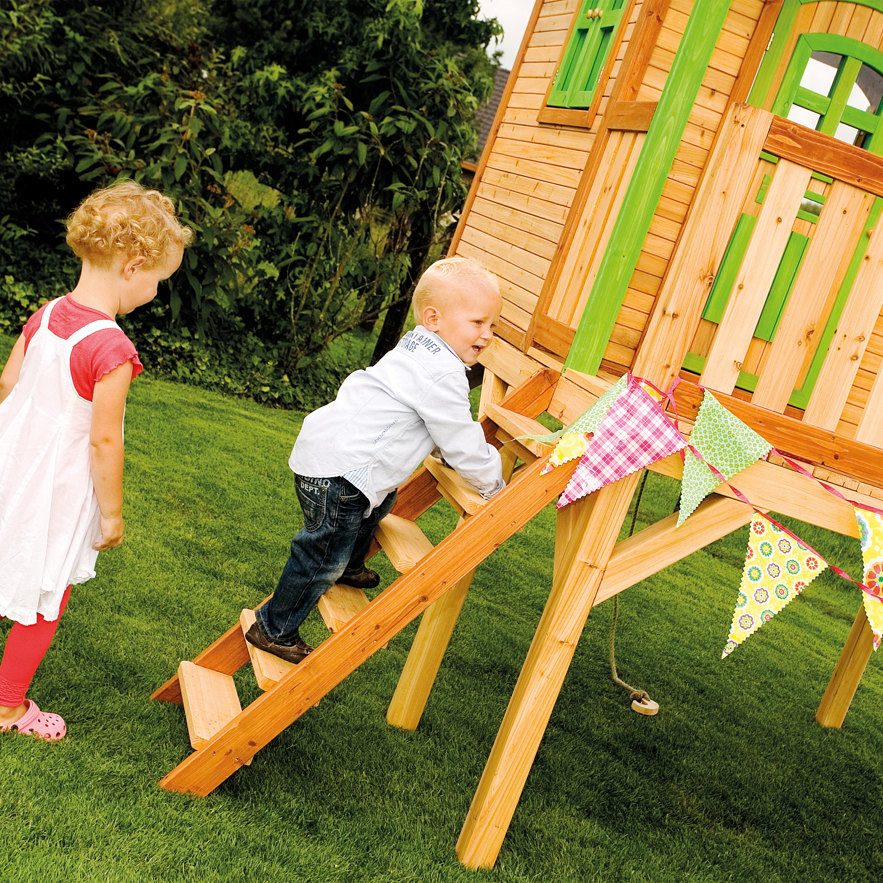 AXI Sophie Playhouse Brown/Green - Green Slide